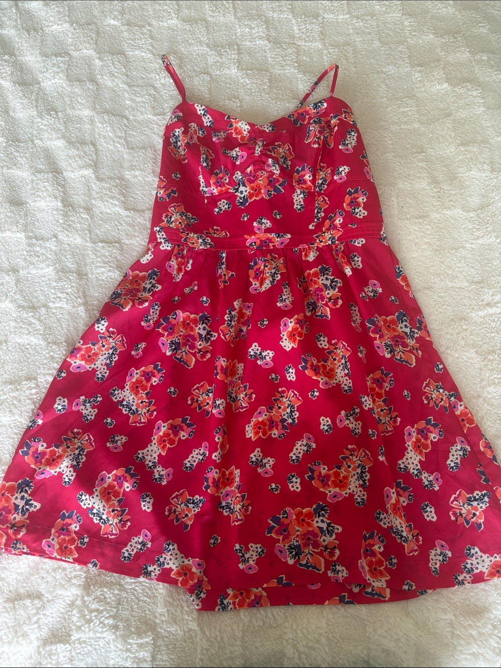American Eagle Red Floral Mini Dress – Size 12 – Smocked Back